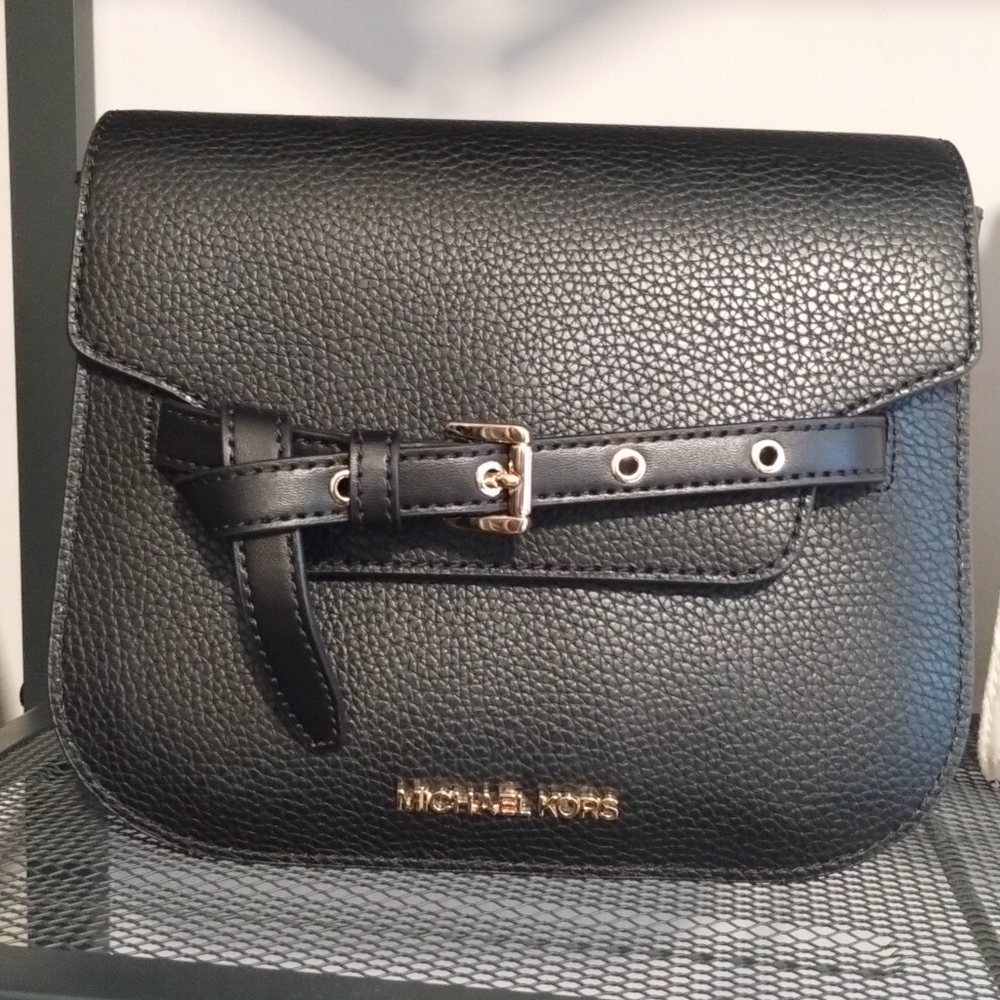 Michael Kors Emelia Small Saddle Leather Crossbody Bla…